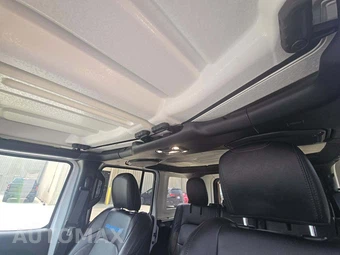 2022 Jeep Wrangler Unlimited 4xe Rubicon - miniatura 11