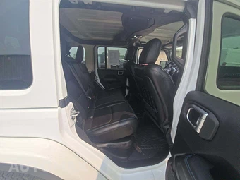 2022 Jeep Wrangler Unlimited 4xe Rubicon - miniatura 16