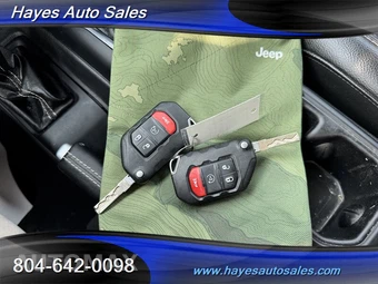 2022 Jeep Wrangler Unlimited 4xe Sahara - miniatura 33
