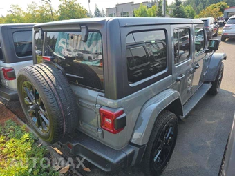 2022 Jeep Wrangler Unlimited 4xe Sahara - miniatura 3