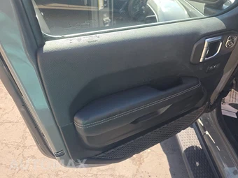 2022 Jeep Wrangler Unlimited 4xe Sahara - miniatura 9