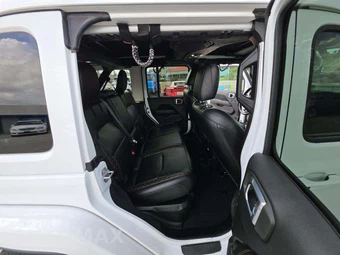 2022 Jeep Wrangler Unlimited 4xe Sahara High Altitude - miniatura 16