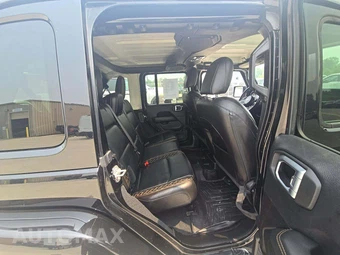 2022 Jeep Wrangler Unlimited High Altitude - miniatura 13