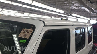2022 Jeep Wrangler Unlimited High Tide Edition - miniatura 9