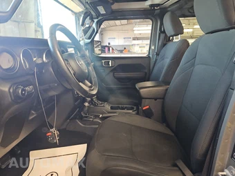 2022 Jeep Wrangler Unlimited High Tide Edition - miniatura 7