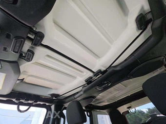 2022 Jeep Wrangler Unlimited High Tide Edition - miniatura 8