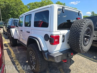 2022 Jeep Wrangler Unlimited Rubicon - miniatura 6