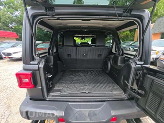 2022 Jeep Wrangler Unlimited Rubicon 392 - miniatura 14