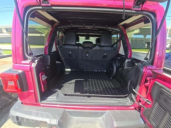 2022 Jeep Wrangler Unlimited Rubicon 392 - miniatura 11