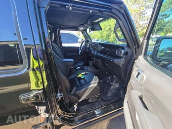 2022 Jeep Wrangler Unlimited Rubicon 392 - miniatura 18
