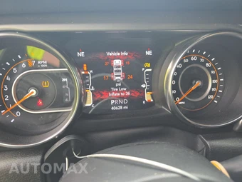 2022 Jeep Wrangler Unlimited Sahara - miniatura 12