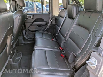 2022 Jeep Wrangler Unlimited Sahara - miniatura 14