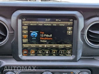 2022 Jeep Wrangler Unlimited Sahara - miniatura 18