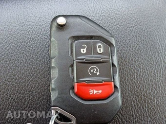 2022 Jeep Wrangler Unlimited Sahara - miniatura 29