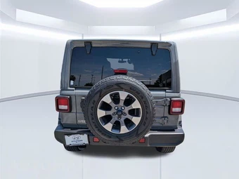 2022 Jeep Wrangler Unlimited Sahara - miniatura 5