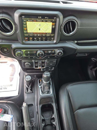 2022 Jeep Wrangler Unlimited Sahara - miniatura 10