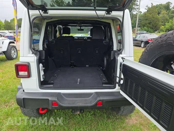 2022 Jeep Wrangler Unlimited Sahara - miniatura 11