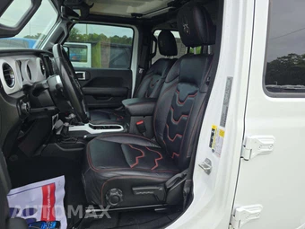 2022 Jeep Wrangler Unlimited Sahara - miniatura 3