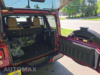 2022 Jeep Wrangler Unlimited Sahara - miniatura 14