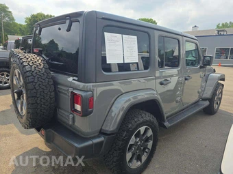 2022 Jeep Wrangler Unlimited Sahara - miniatura 3