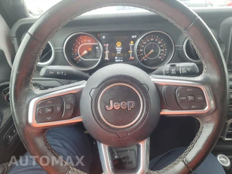 2022 Jeep Wrangler Unlimited Sahara - miniatura 10