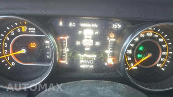 2022 Jeep Wrangler Unlimited Sahara - miniatura 20