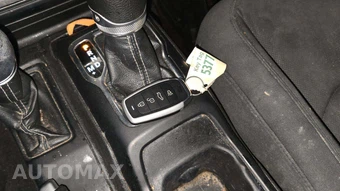 2022 Jeep Wrangler Unlimited Sahara - miniatura 19