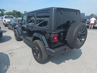 2022 Jeep Wrangler Unlimited Sahara - miniatura 6