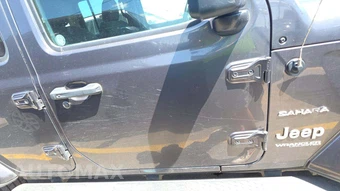 2022 Jeep Wrangler Unlimited Sahara - miniatura 27