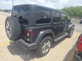 2022 Jeep Wrangler Unlimited Sahara - miniatura 4