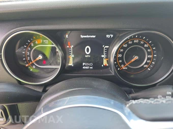 2022 Jeep Wrangler Unlimited Sahara - miniatura 9