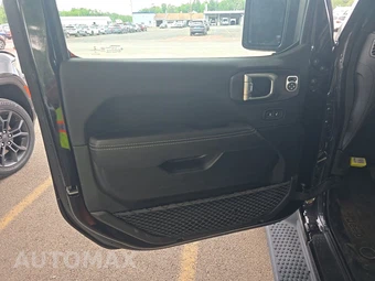 2022 Jeep Wrangler Unlimited Sahara - miniatura 9