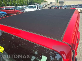2022 Jeep Wrangler Unlimited Sahara Altitude Edition - miniatura 9