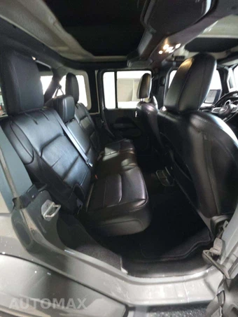 2022 Jeep Wrangler Unlimited Sahara Altitude Edition - miniatura 13