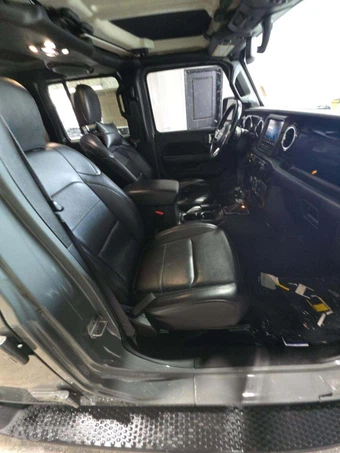 2022 Jeep Wrangler Unlimited Sahara Altitude Edition - miniatura 15