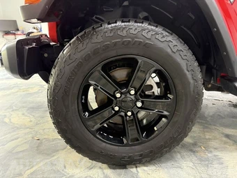 2022 Jeep Wrangler Unlimited Sahara Altitude Edition - miniatura 24