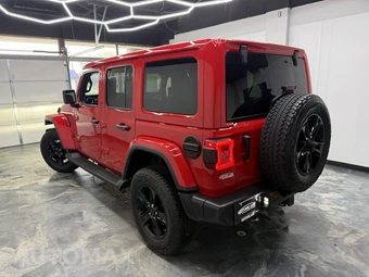 2022 Jeep Wrangler Unlimited Sahara Altitude Edition - miniatura 3