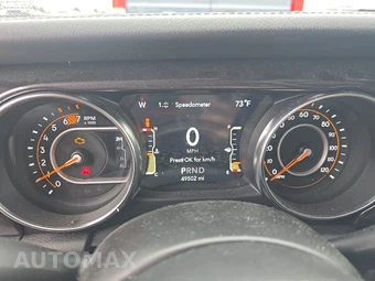 2022 Jeep Wrangler Unlimited Sahara Altitude Edition - miniatura 12