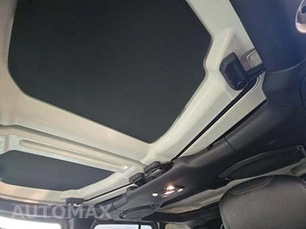2022 Jeep Wrangler Unlimited Sahara Altitude Edition - miniatura 11