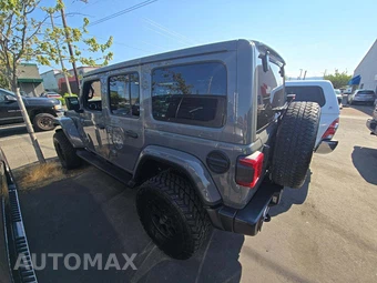 2022 Jeep Wrangler Unlimited Sahara Altitude Edition - miniatura 2