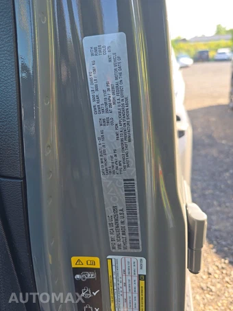 2022 Jeep Wrangler Unlimited Sahara Altitude Edition - miniatura 14