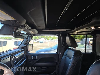 2022 Jeep Wrangler Unlimited Sahara Altitude Edition - miniatura 18