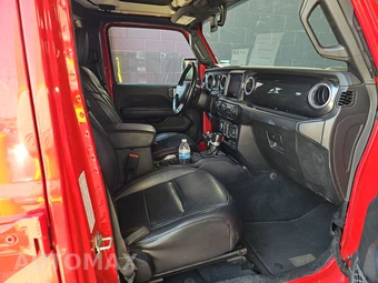 2022 Jeep Wrangler Unlimited Sahara Altitude Edition - miniatura 8