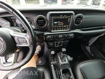 2022 Jeep Wrangler Unlimited Sahara High Altitude Edition - miniatura 11