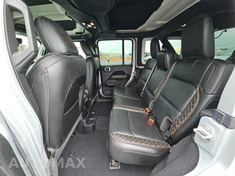 2022 Jeep Wrangler Unlimited Sahara High Altitude Edition - miniatura 13