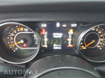 2022 Jeep Wrangler Unlimited Sahara High Altitude Edition - miniatura 12