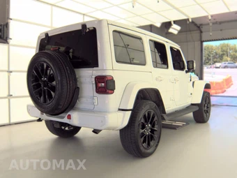 2022 Jeep Wrangler Unlimited Sahara High Altitude Edition - miniatura 4