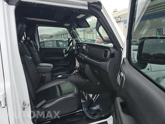 2022 Jeep Wrangler Unlimited Sahara High Altitude Edition - miniatura 8