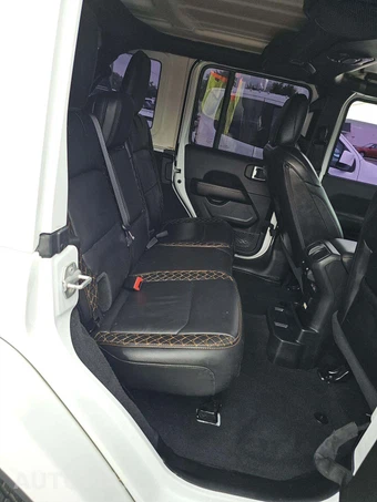 2022 Jeep Wrangler Unlimited Sahara High Altitude Edition - miniatura 16