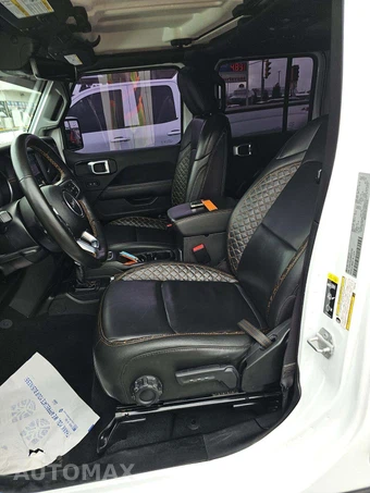 2022 Jeep Wrangler Unlimited Sahara High Altitude Edition - miniatura 6